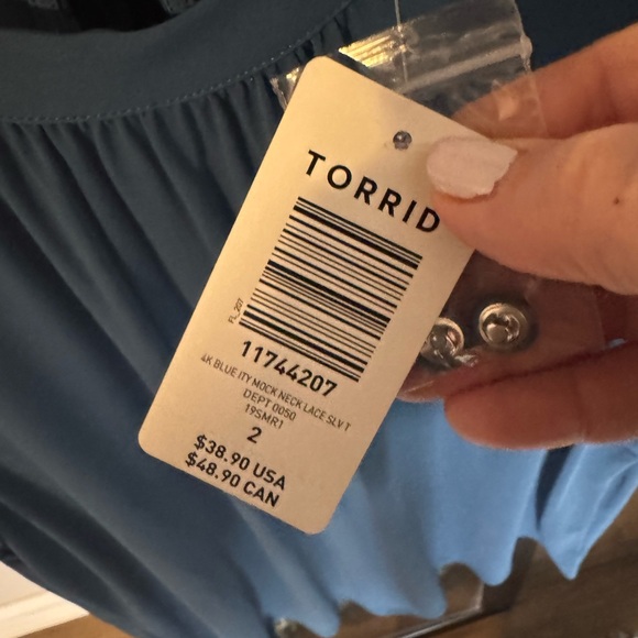 Torrid Teal Lace Sleeve Blouse - Picture 5 of 6